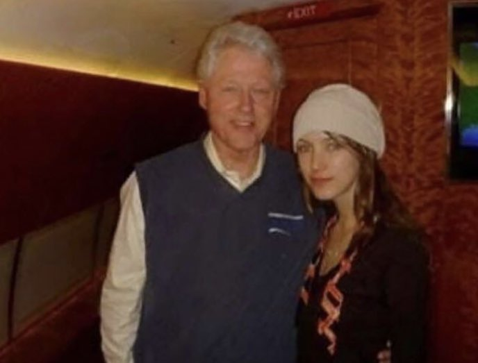 BuckFidenMan's tweet image. Ghislaine Maxwell interview with Deputy Attorney General Todd Blanch on collecting evidence strong enough to secure a conviction. It needs to be solid, undeniable proof. So, who could it be?