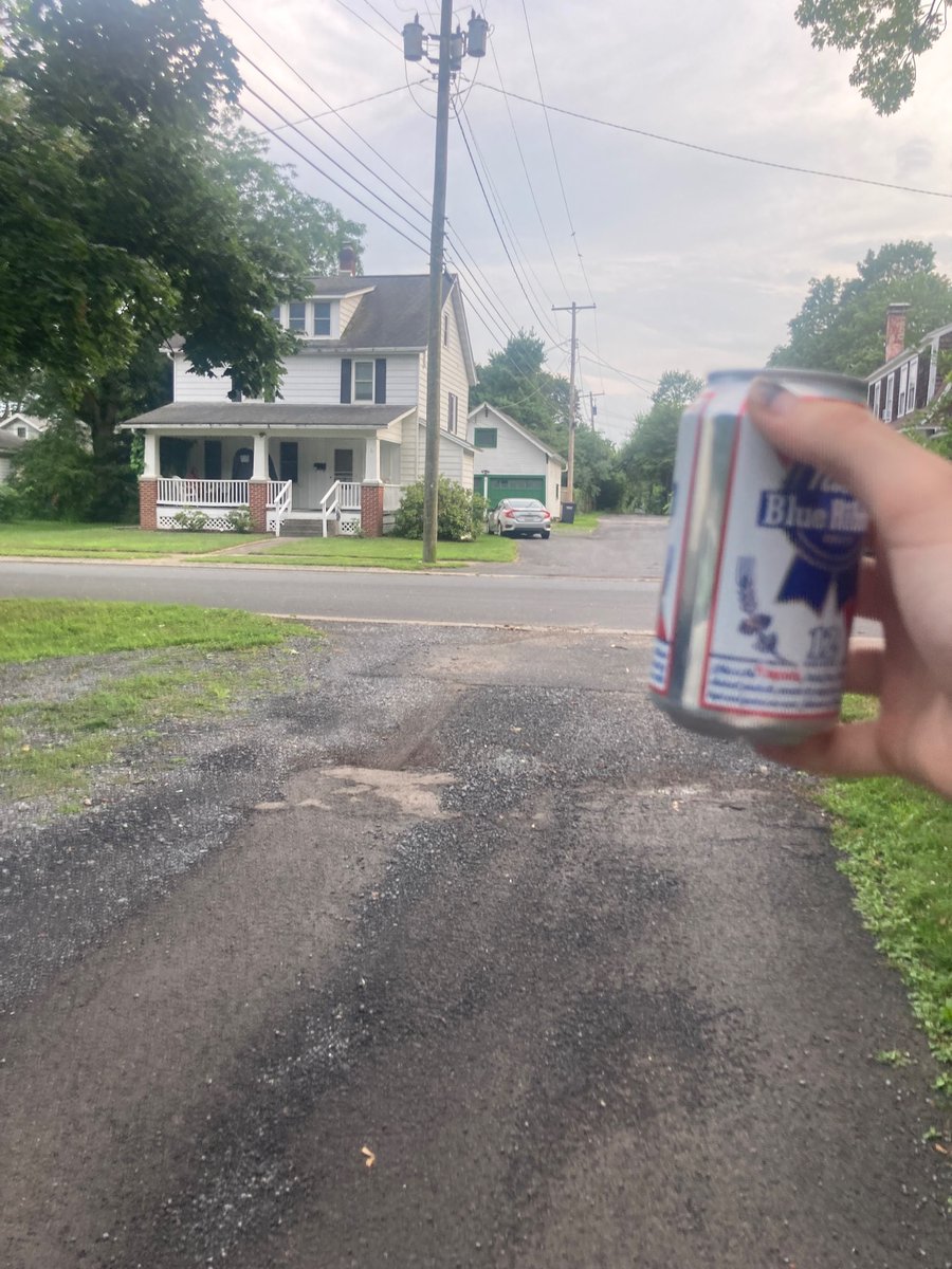 thousandpronged's tweet image. shoutout my little brother for being born in state college. the mansion threw us a banger and their basement flooded. sorey mansion.