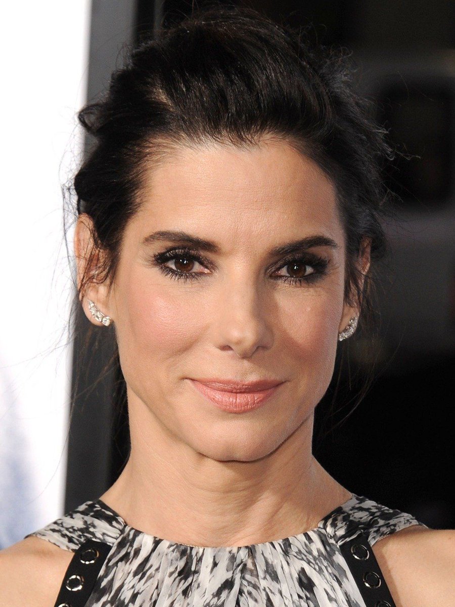 80stees's tweet image. Happy Birthday to Sandra Bullock 🎂🎉🎁