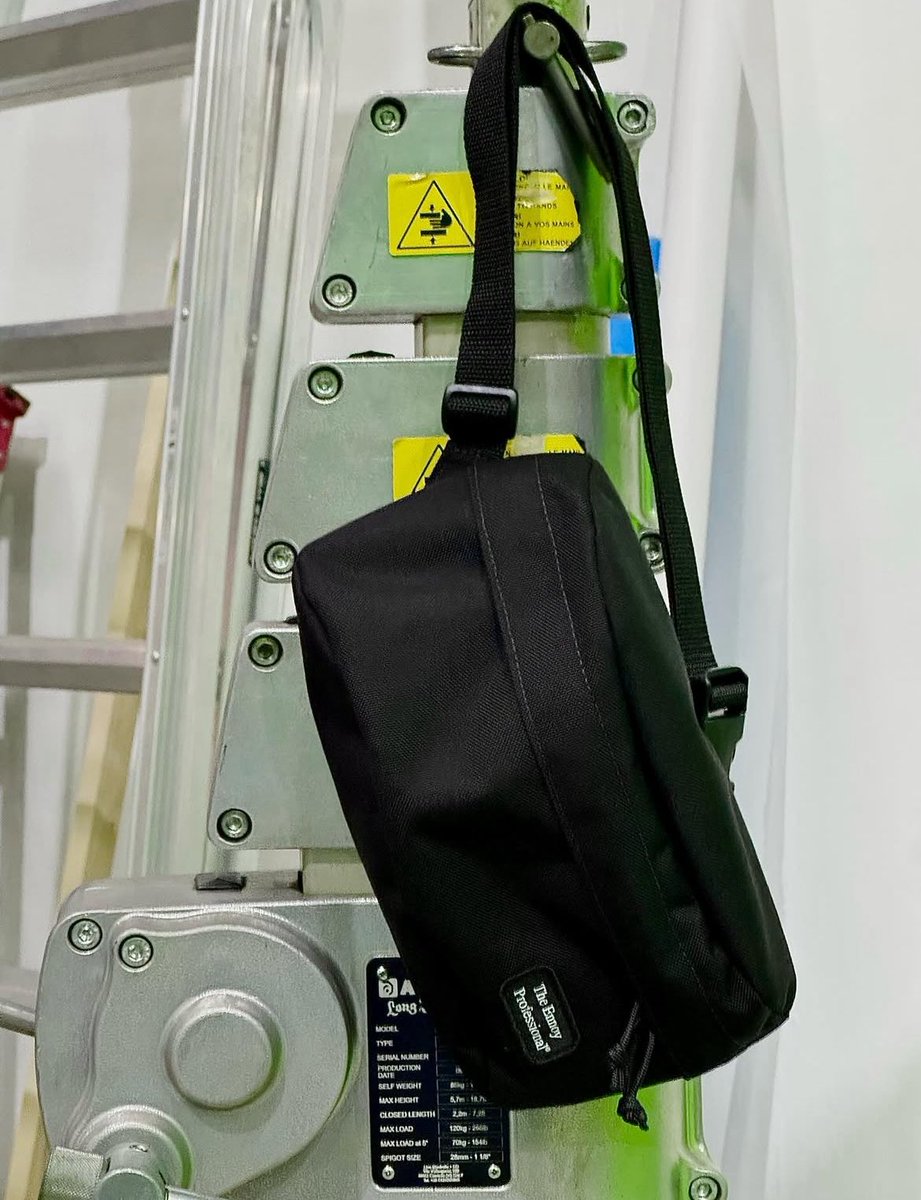 SNKRS_Sunitter's tweet image. エンノイ・ゲリラリリース
ENNOY “WAIST BAG ”

販売公式🔗
ennoy.pro