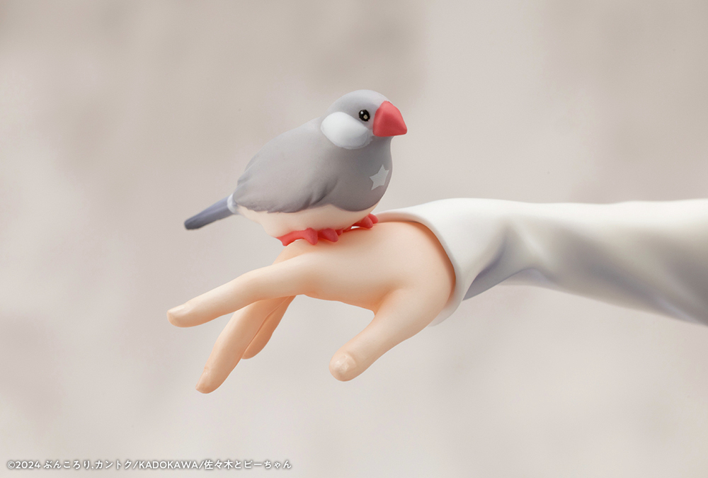 ＼予約受付中／
TVアニメ『佐々木とピーちゃん』よりミュラー伯爵の愛娘「エルザ」様が立体化！

優しく吹く風になびく美しい髪や、柔和な笑みと美しい体躯を丁寧に造形・彩色いたしました✨
また、右手に乗る「ピーちゃん」も丁寧に再現いたしました。
kotobukiya.co.jp/product/detail…

#ささピー #sasapi