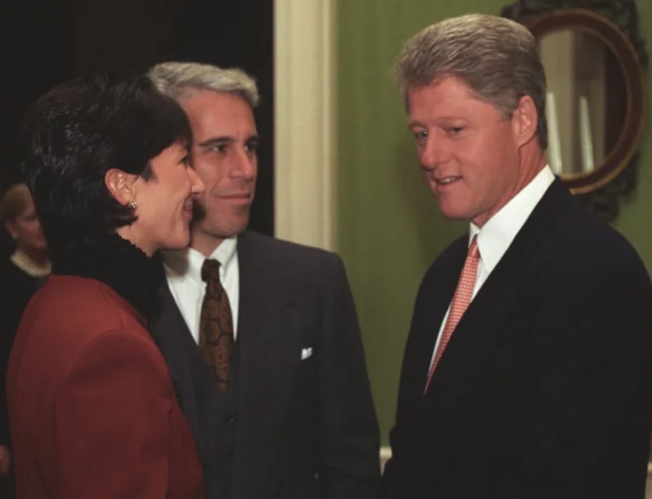 BuckFidenMan's tweet image. Ghislaine Maxwell interview with Deputy Attorney General Todd Blanch on collecting evidence strong enough to secure a conviction. It needs to be solid, undeniable proof. So, who could it be?
