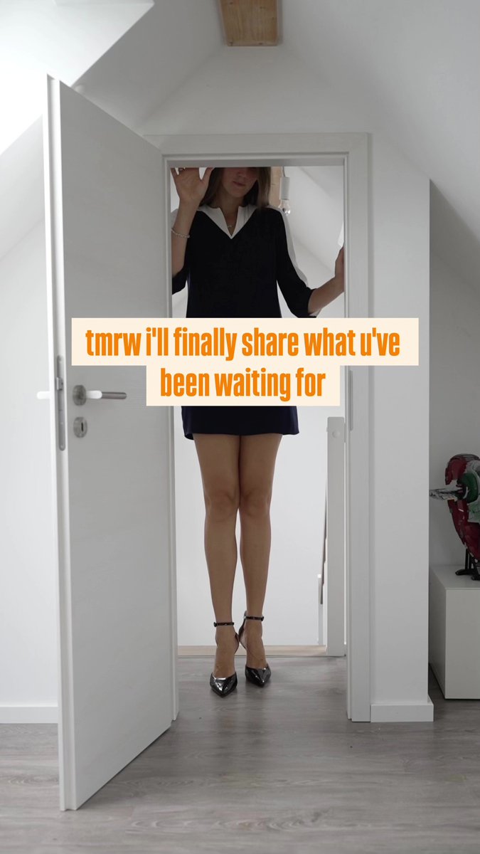玄関の扉を開けてこんな女性が立っていたら、腰を抜かす自信があります。
というか、この扉は2mくらいあるはずなので、日本家屋なら胸から下しか見えないかもしれませんね。
<a href="/NataliaVieru/">Natalia Vieru</a>