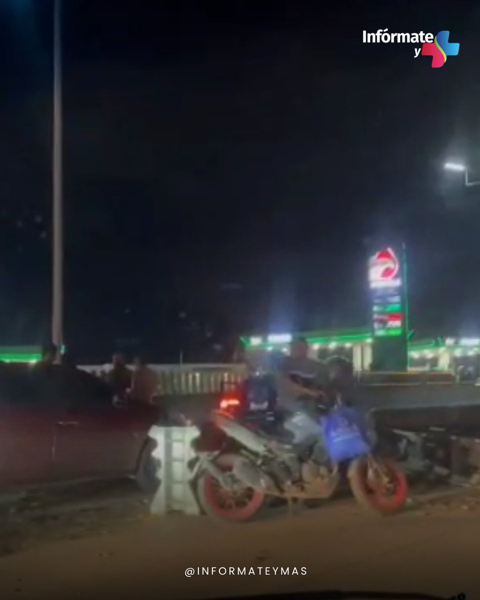InformateyMas's tweet photo. #AlertaVial
🚨🛣️Se registró un accidente en el Paso Express en los carriles centrales con dirección ba CDMX.
Por lo que se registra carga vehicular.
Maneje con precaución.⚠️❗
#Percance #PasoExpress #Infórmateymás https://t.co/s2zxIhgUz6