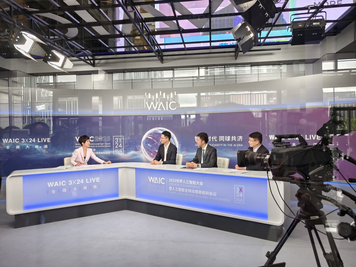 SamuelZhou64's tweet photo. Attending #WAIC2025 in Shanghai — exploring how #GenAI + #Data is reshaping global industry.
AI isn’t a tool anymore — it’s a force for business reinvention.
The race isn’t for bigger models, it’s for better, unique data.#artificial_intelligence #data #AI https://t.co/EhAZLt7sdT