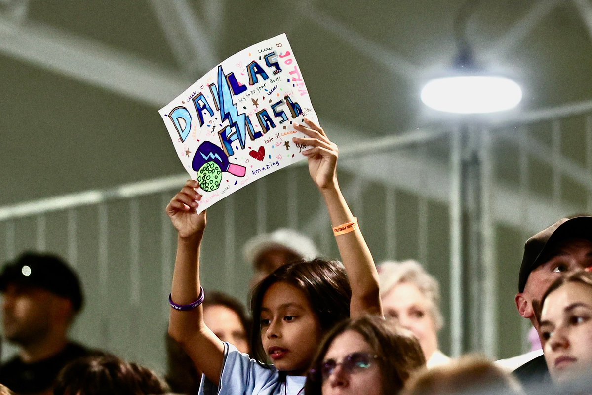 DallasFlashPB's tweet image. Flash Mob…
We see you. We hear you. We can’t say thank you enough.
One more day. Show up for us one more day. Let’s finish this thing!
🫶🩵