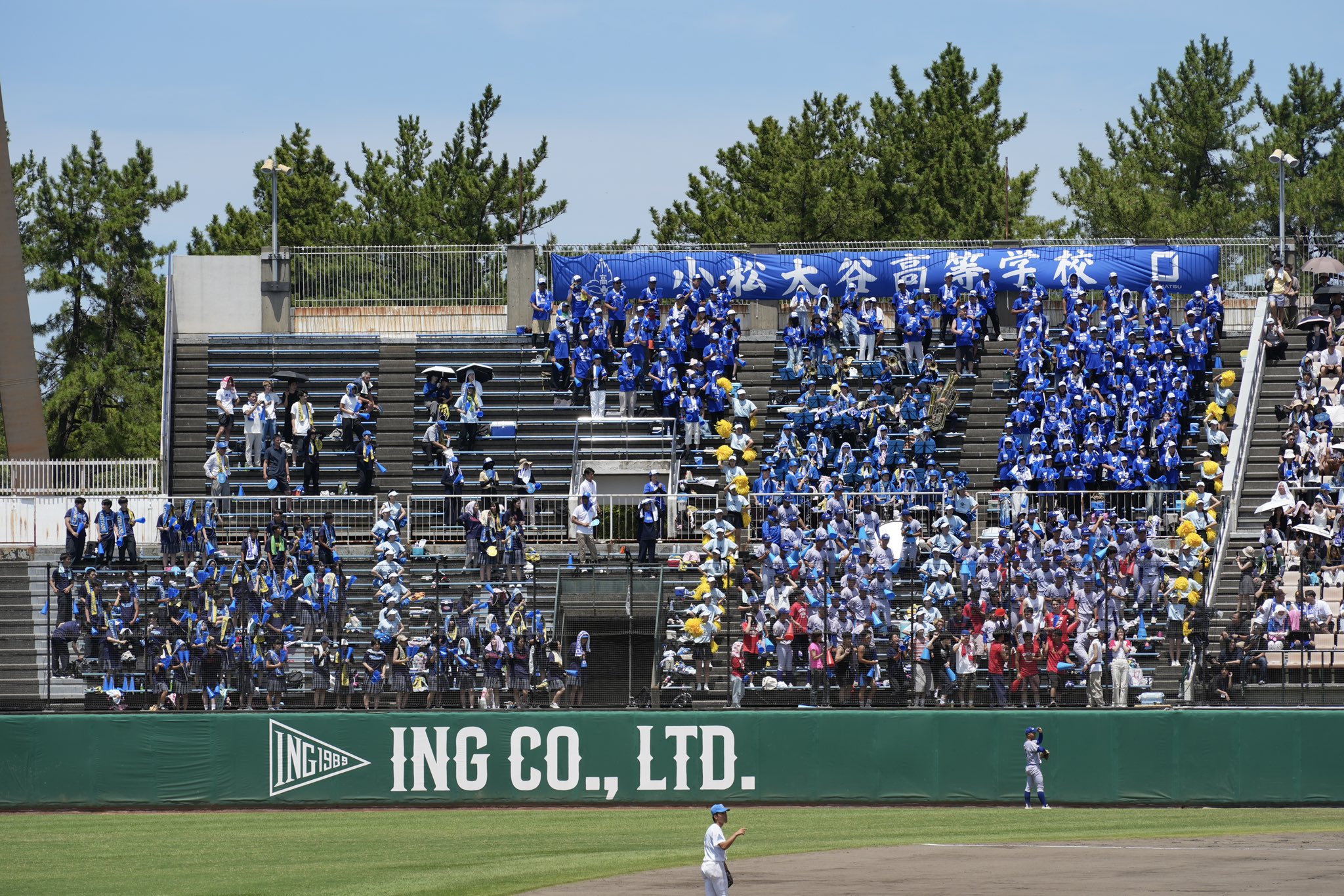 ⭐︎甲子園出場決定！⭐︎ 小松大谷高校　グラウンドコート　サイズXO ⭐︎甲子園出場決定！⭐︎ 小松大谷高校 グラウンドコート