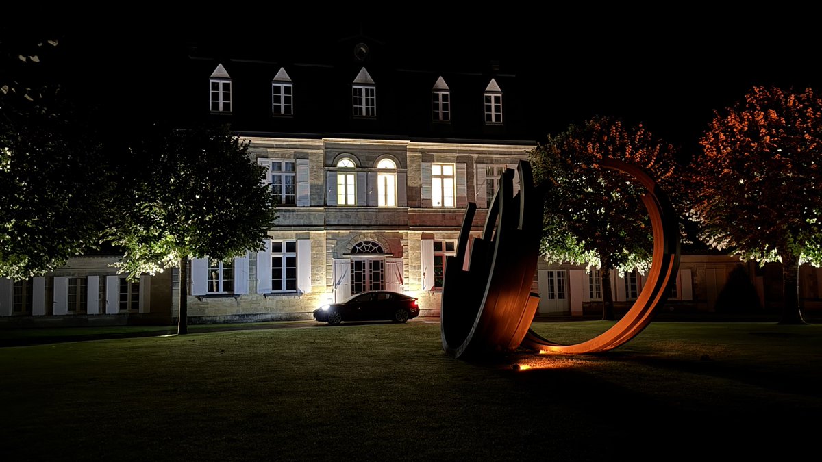 TeslaStars's tweet image. Tesla Driver Stories
🚕🔋⚡️
Arrived at 05:00 🕔 this morning at Château Malescasse 🏰 to drive customers to Bordeaux airport ✈️