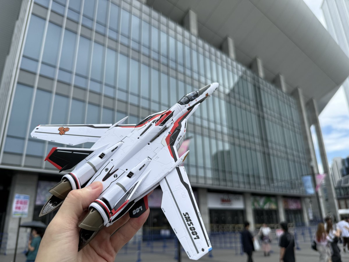 RyoDELO's tweet image. YOKOHAMAの空だ
