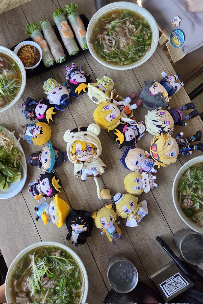 misawkward's tweet image. happy day with lucubs ๐ฅน๐โจ๏ธ
๐ซถ๐ป @ac_starlight @sherries_0805 @3373_POG @1kkyu_3 @usamasuku @Ruxix_ya ๐ฅฐ