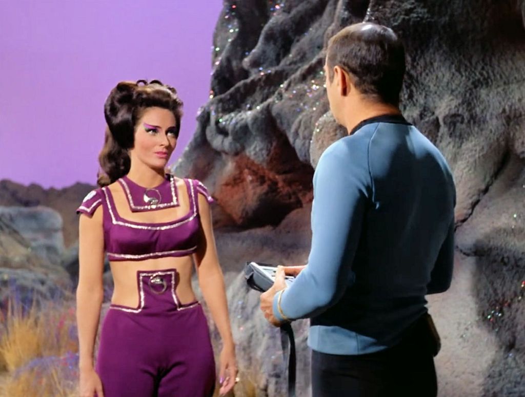 "You still here?"
"I must touch Schmitter"
"You really can't. You'd have to go to Janus VI"
"Who's Janis?"
"Sigh..."
#TOSSatNight  30 minutes