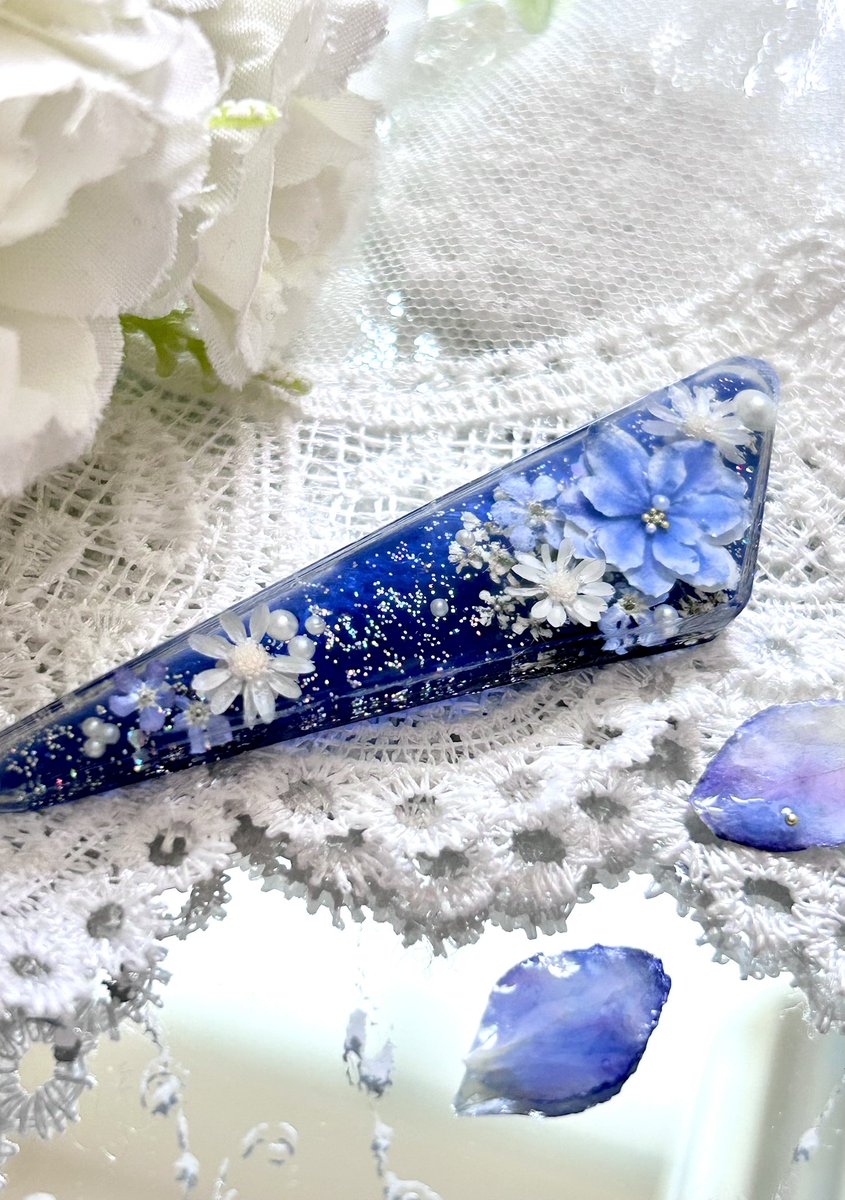 Delphimee's tweet image. 気温があがってます
水分とってご無理なく💙

 #暑いので涼しげな画像を貼る 
 #ハンドメイド