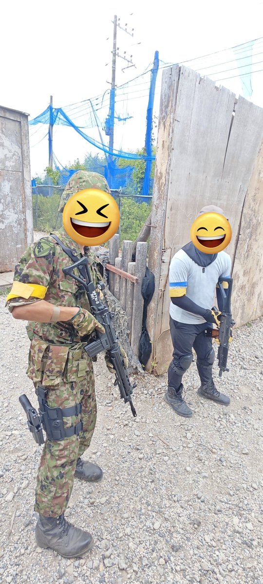 pojite_kikaku's tweet image. 午前中、暑い中お疲れ様です!
主催がカメラを構える暇がなく9人中3人しか撮れていないという…😇
#ミク廃サバゲー部