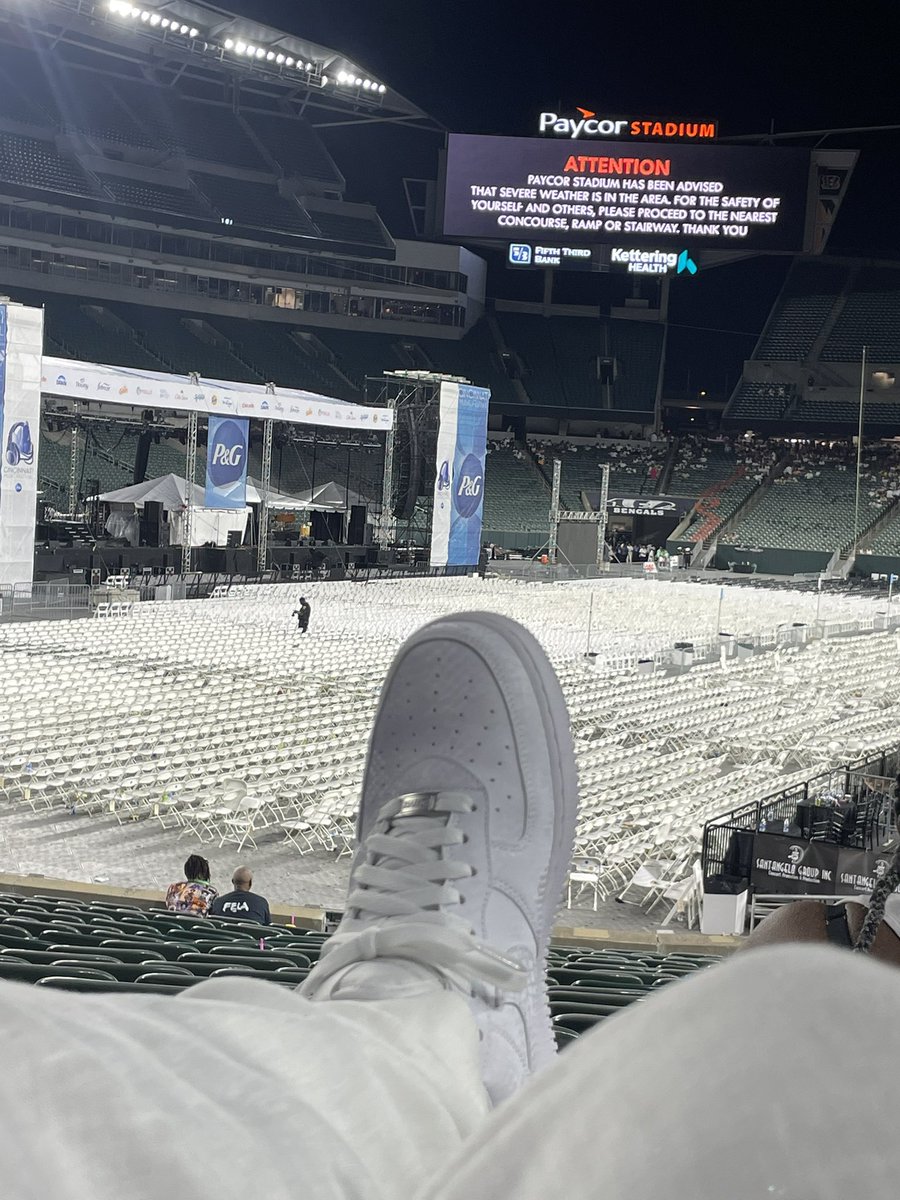 deezle148's tweet image. What it do Cincy? Here for a good time not a long time 😈. #StillOutside
