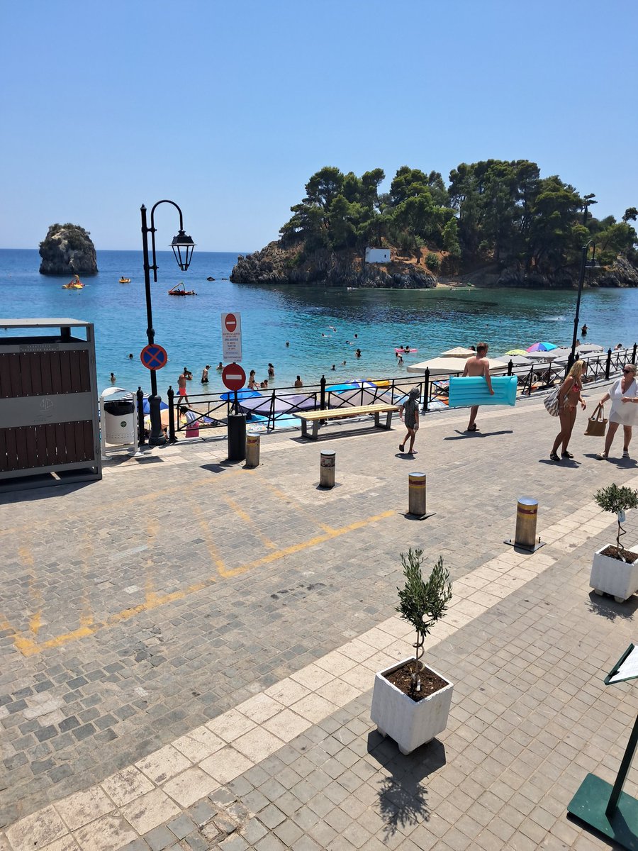 serspyros's tweet image. Καλημέρα, όμορφη Κυριακή με υγεία και χαμόγελο...
Στη Πάργα!