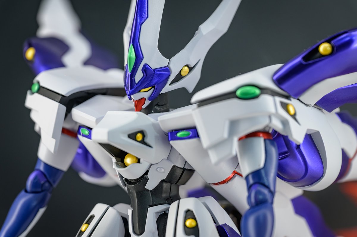 ◤ワンフェスにてフィギュア展示中◢

本日幕張メッセで開催中の #WF2025S にて、
『Xenogears BRING ARTS ゼノギアス』
の原型を初公開✨

あみあみブース（No.7-02）にて展示中ですので、会場にお越しの方はぜひご覧ください🎁

#あみあみホビーキャンプ
#あみキャンWF2025夏