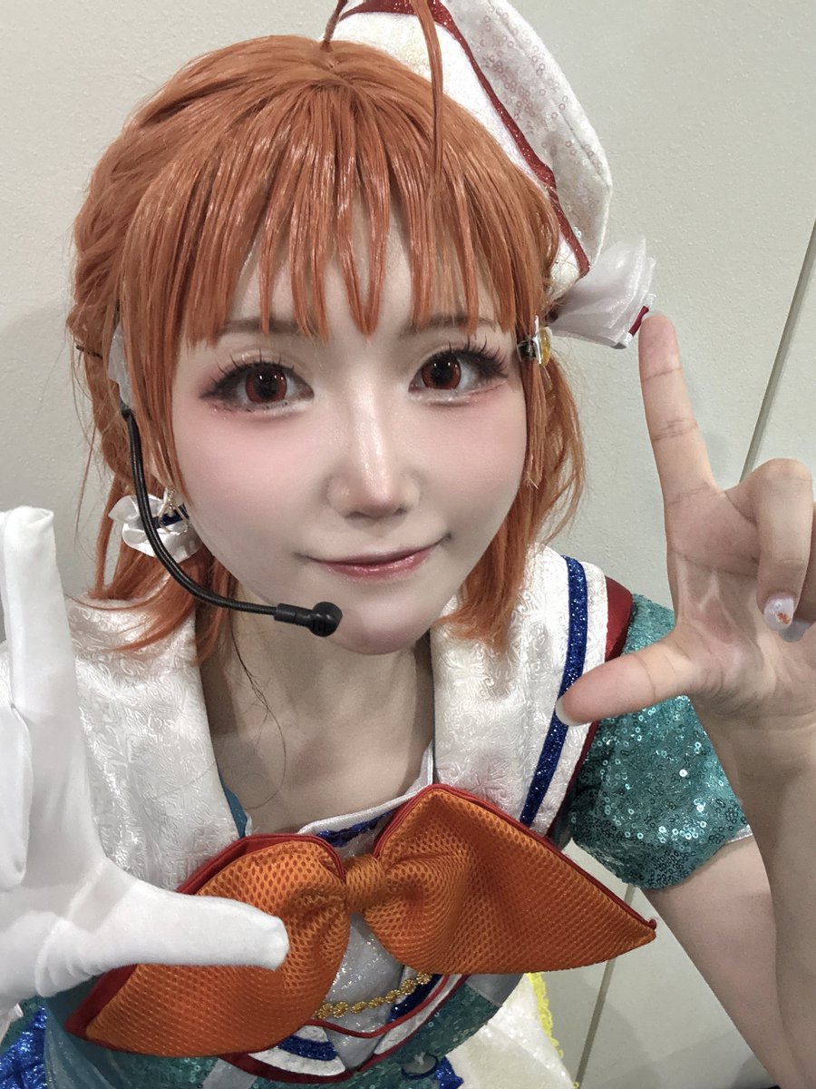 우왓!! 이치쿠아 무대 영상이 올라왔어!!✨
요우쨩이 귀엽게 만들어준 모자가 날아가서 조금 아쉽긴 했지만…! 그래도 모두를 만날 수 있어서 정말정말 너무너무 즐거웠어!! 
우리 내년 1월 18일에도 꼭 더더더 즐거워지자! 🍊