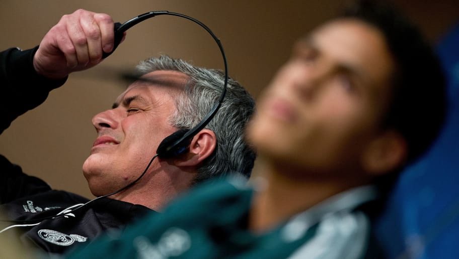 deezppg's tweet image. Listening to utdr fan music and they start adding unnecessary leitmotifs