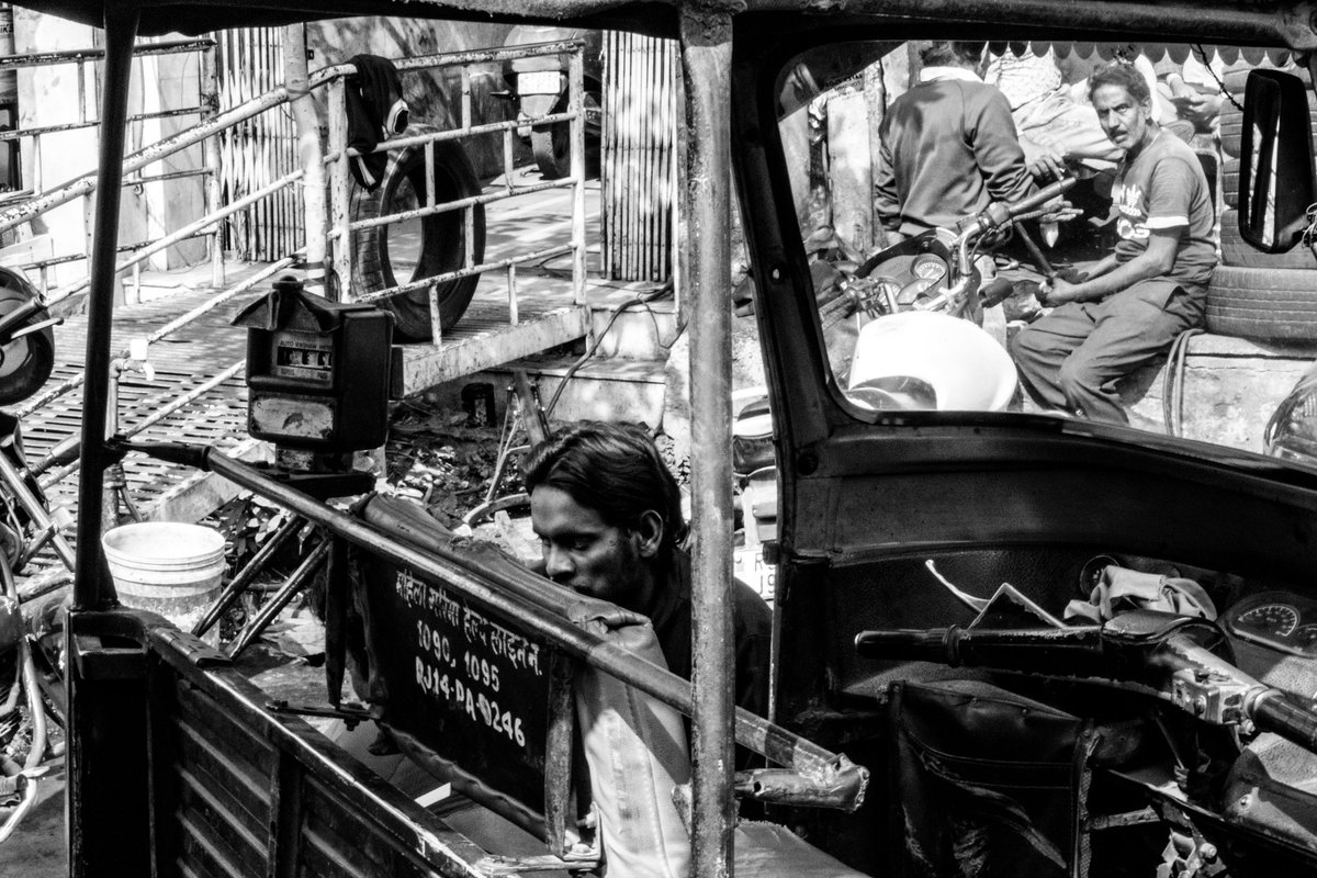 raghavredux's tweet image. Stares, jaipur