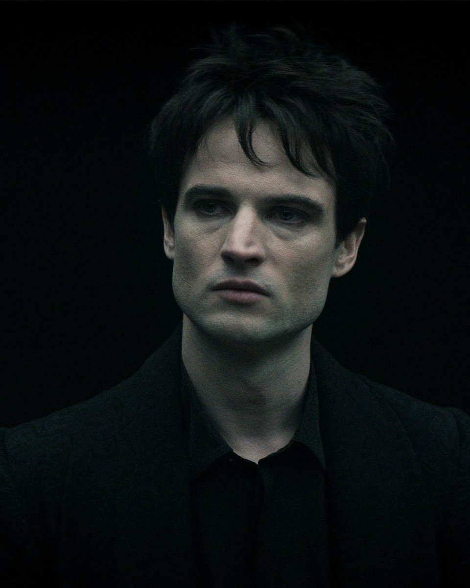hidalgodionar's tweet image. Tom Sturridge se merece esa nominación al Emmy. Tiene varios momentos icónicos, que solo Tom podría haber logrado, como ese diálogo con Lucifer o cuando le vuelve la vida al Hipogrifo. #TheSandman