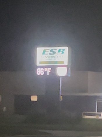 Day 26 of #5Kaday. Had to make up for yesterday. 
I do love hot summer walks.