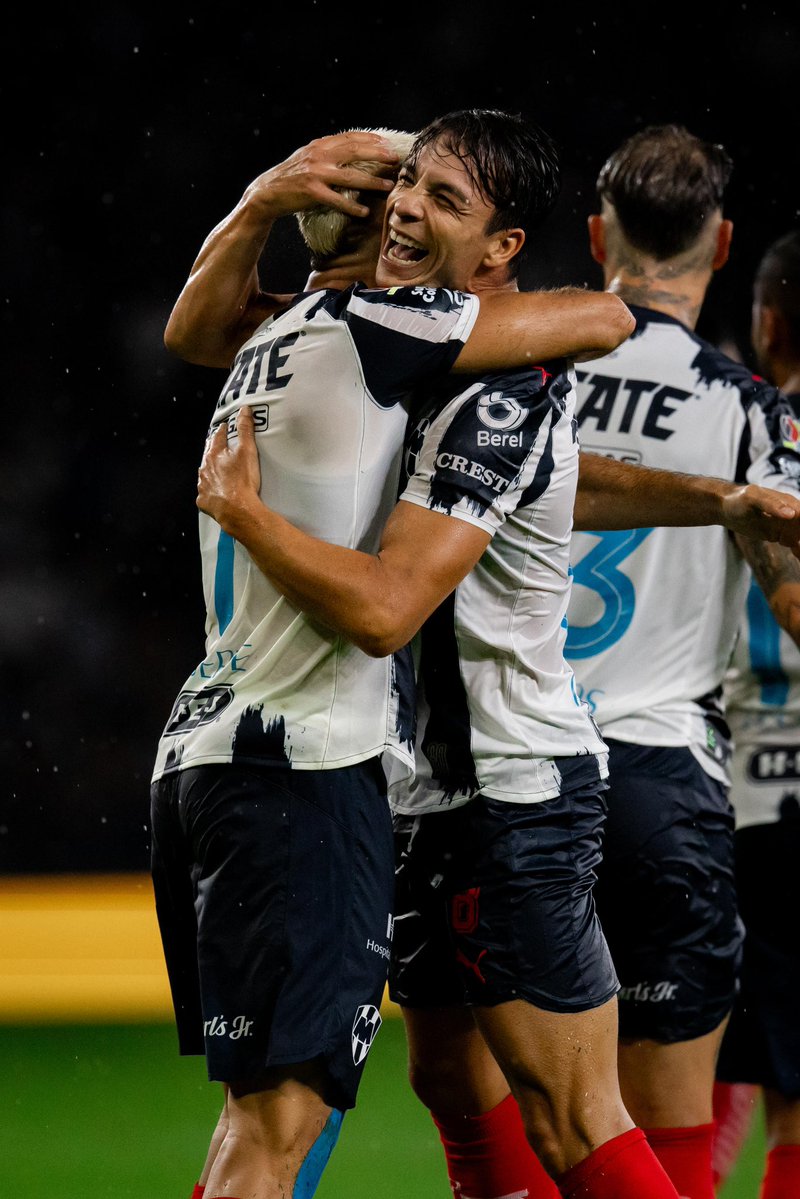 olitorres10's tweet image. Qué bueno es volver a jugar en casa y ganar.
Gracias por el apoyo 💙🤞🏼