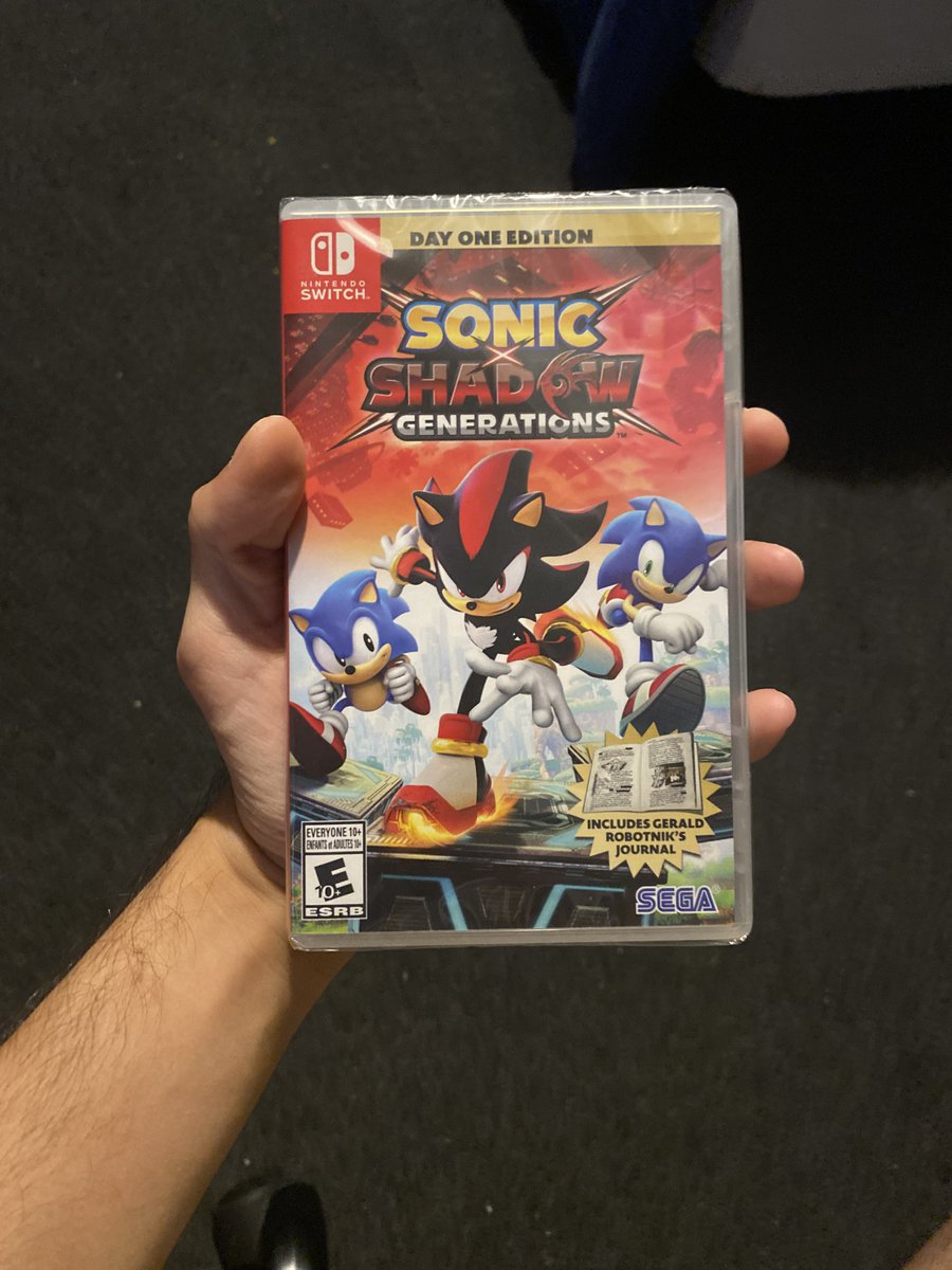 plushie01's tweet image. Ah yes my “day one edition”… thanks limited fun