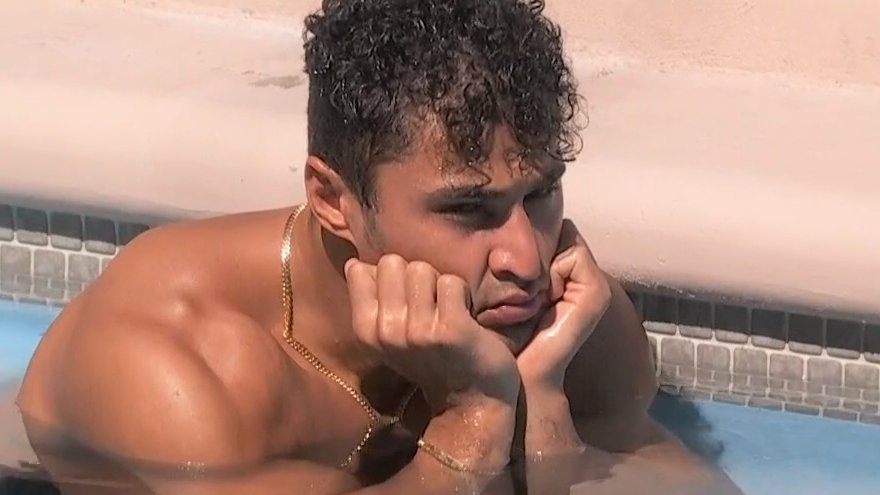 BigBroMeme's tweet image. Stopped watching last season after double eviction - Have a feeling I'll be tuning out of this season MUCH sooner #BB27