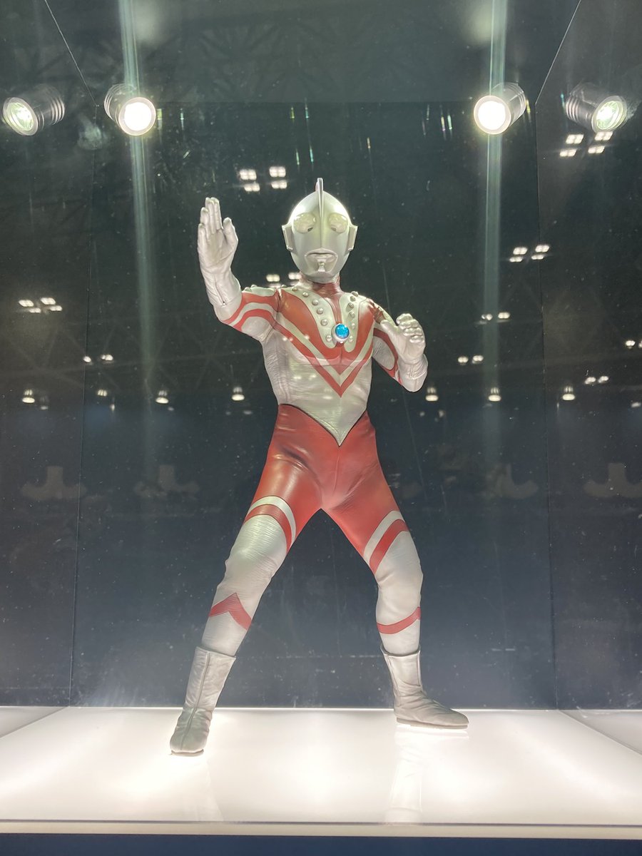 ccp_official_jp's tweet image. 【 #ワンフェス2025夏 】
1/6特撮シリーズより、惑星そらまめ みよしノル氏原型による
・『ウルトラマンcタイプ 登場ポーズ』
・『ウルトラセブン エメリウム光線ポーズ』
・『ゾフィー ファイティングポーズ』
を展示中!
cタイプ、ゾフィーは
2026年発売予定となります!
#wf2025s #CCPJAPAN