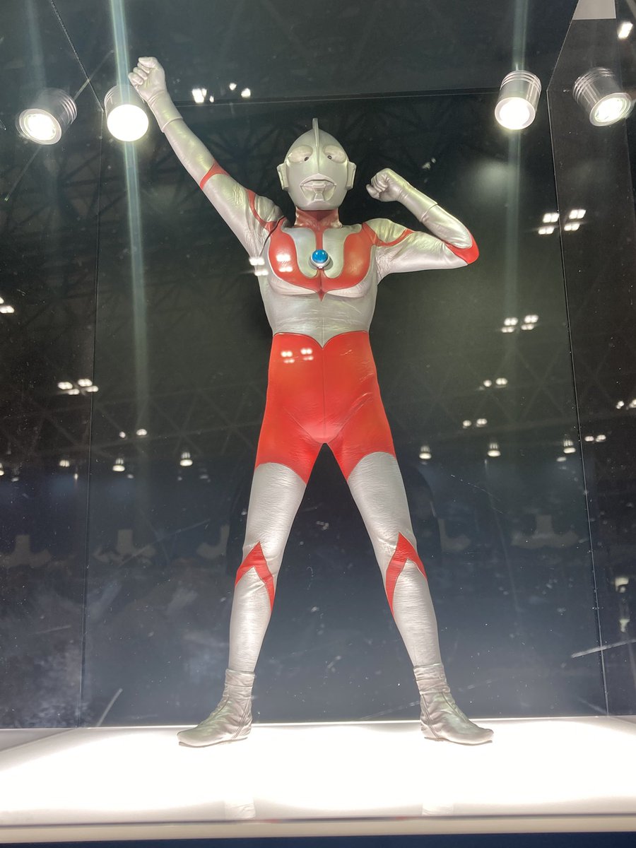 ccp_official_jp's tweet image. 【 #ワンフェス2025夏 】
1/6特撮シリーズより、惑星そらまめ みよしノル氏原型による
・『ウルトラマンcタイプ 登場ポーズ』
・『ウルトラセブン エメリウム光線ポーズ』
・『ゾフィー ファイティングポーズ』
を展示中!
cタイプ、ゾフィーは
2026年発売予定となります!
#wf2025s #CCPJAPAN