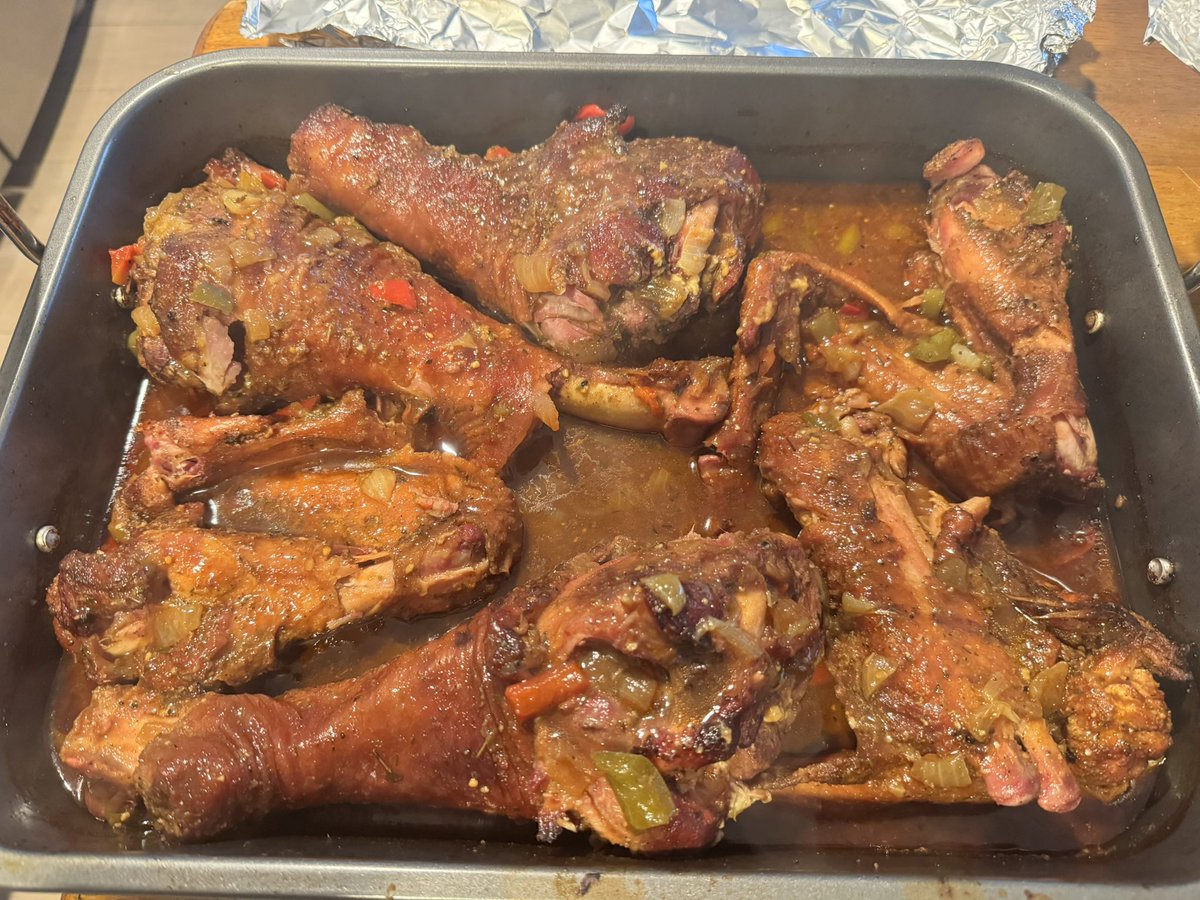 I made some turkey legs/wings today. 😮‍💨
