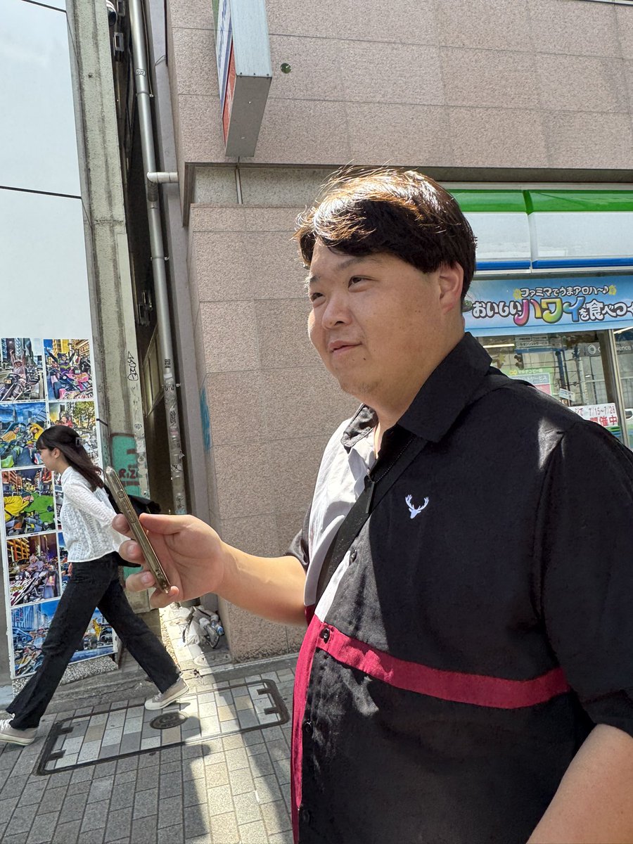 なんか暑いとおもったら横に熱源おった