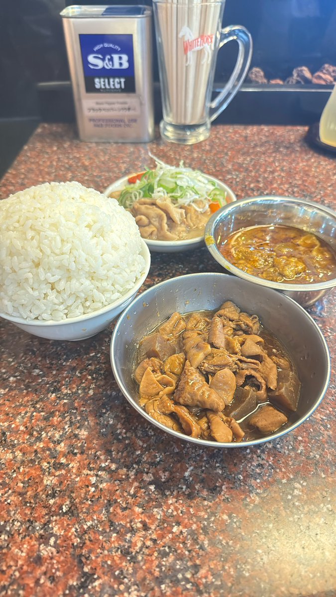 non_non825's tweet image. いつも通りのオープンだと思い込んで出遅れたけどちゃんと食べてきました😋
来月から痩せる気がする😓