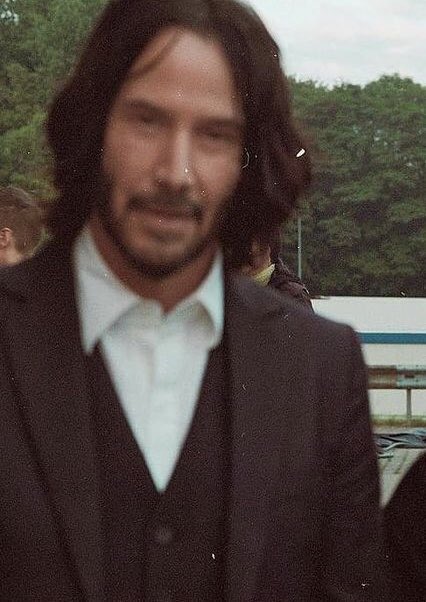johnwicksgf's tweet image. i love u keanu reeves