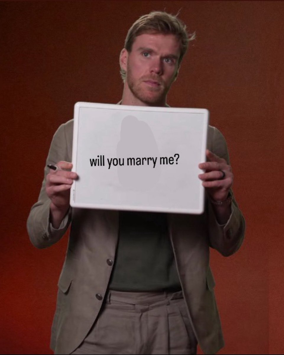 kennedystrash's tweet image. Mcdivorce era
