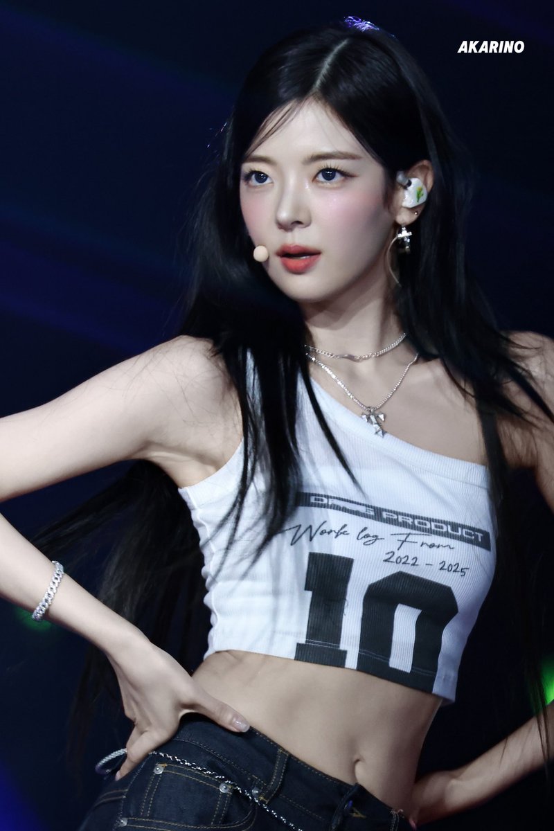 _Akari_no's tweet image. 250726 가요대전

#있지 #리아 
#ITZY #LIA