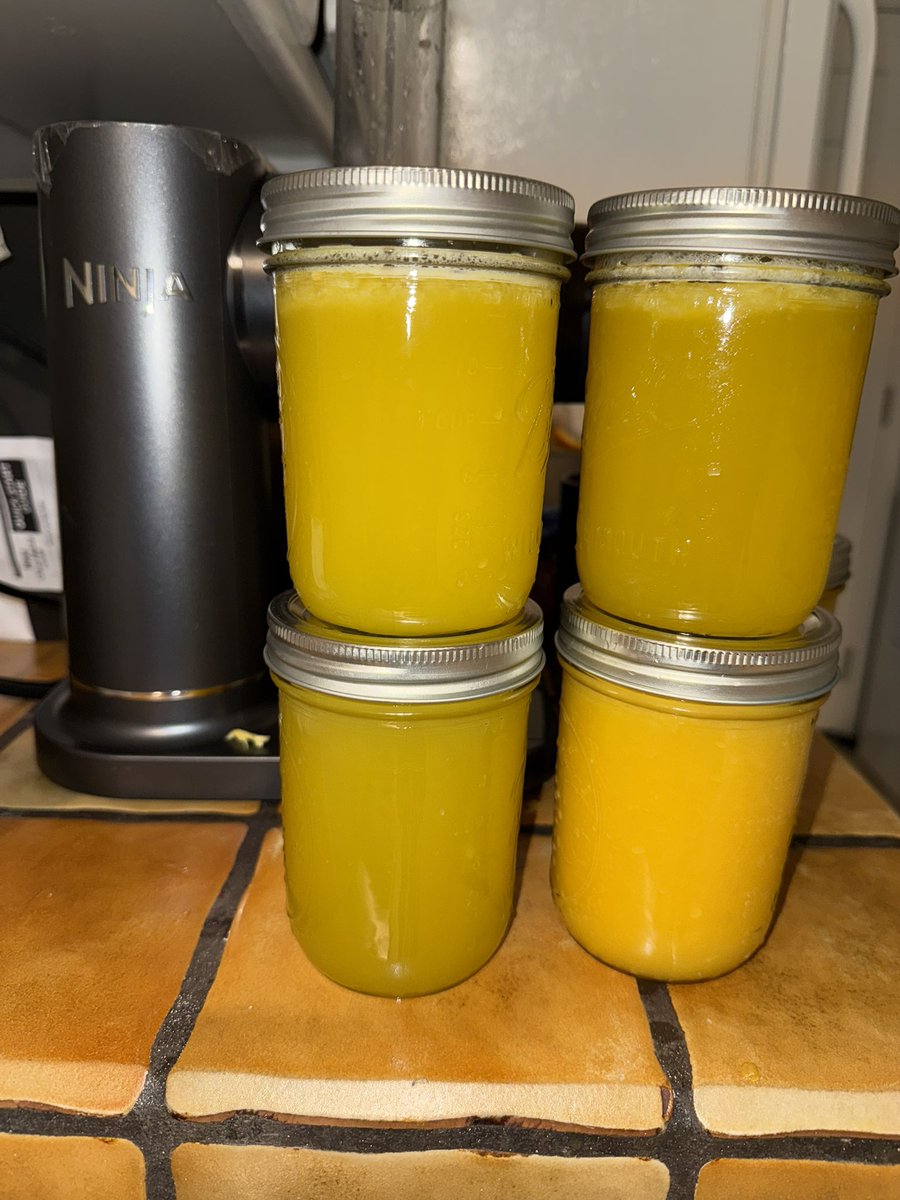 DegenDabber's tweet image. Thank y’all for educating me tonight. I just made some 70-149u Full Spec Yellow Watermelon Juice.