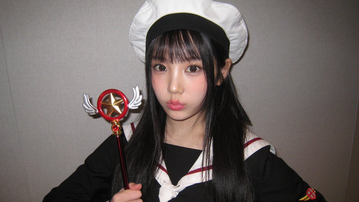 mwookna's tweet image. 뽀뽀오백번💕💕💕💕