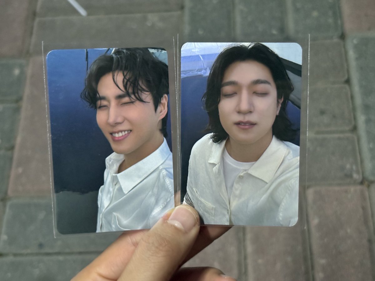 4만원 포카 교환 구합니다

저: 성진 영현
🍀: 원필이면 됩니다...

찐막 막막 데이식스 팬미팅 현장 7/27