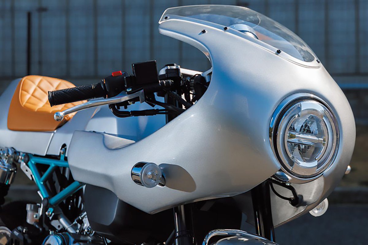 PutiMotor's tweet image. ホンダ モンキー125を、静岡県「GT-アクセル」がカスタマイズ❗️
2006年にドゥカティから世界2000台限定で登場したポールスマート1000LEを見事に再現した、その名もスマートモンキー。
完成車の価格はカスタム費用も含めて128万円。
autoby.jp/_ct/17767050