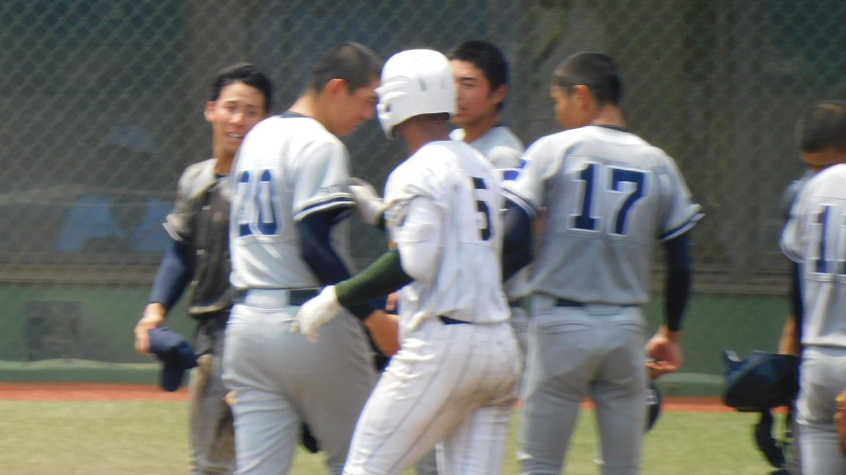 koukouyakyuFC's tweet image. 甲子園で昌平ナインをみたかった
最後まで笑顔で叡明を讃える櫻井ユウヤ主将 立派です
埼玉で野球をしてくれて ありがとうございました
