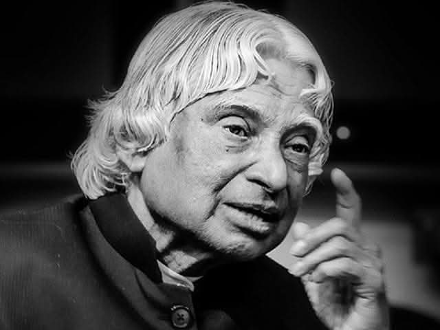dcsenthil's tweet photo. Dreams are not what you see in sleep. Dreams are what keep you awake." Dr. Kalam #APJAbdulKalam #BharatRatna #MissileManOfIndia#kalamsir#DrKalam https://t.co/h3NMpxaSH1