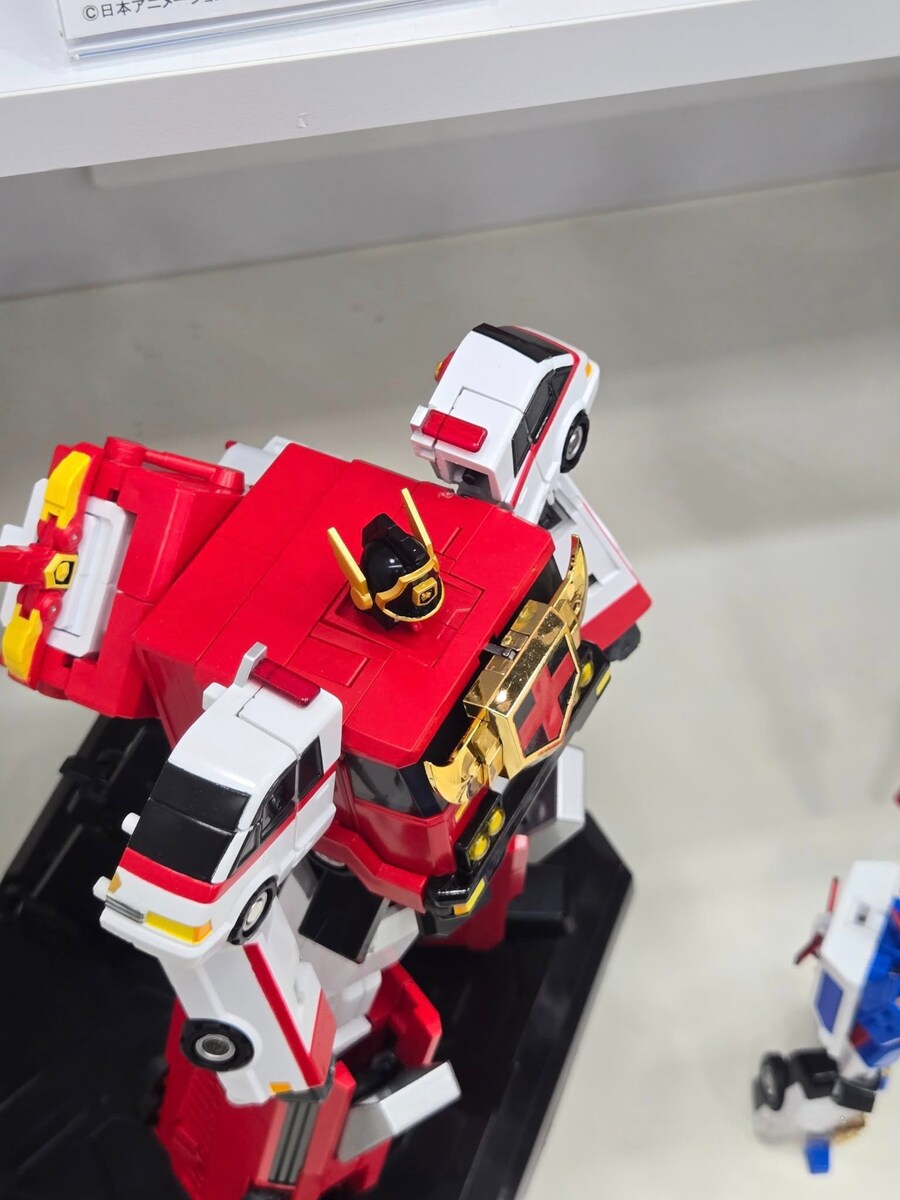 G_vvell's tweet image. Action Toys Action Gokin DukeFire & J-Decker & Dancouga
アクショントイズ アクション合金 デュークファイヤー & ジェイデッカー & ダンクーガ
액션토이즈 액션합금 듀크파이어 & 제이데커 & 단쿠가