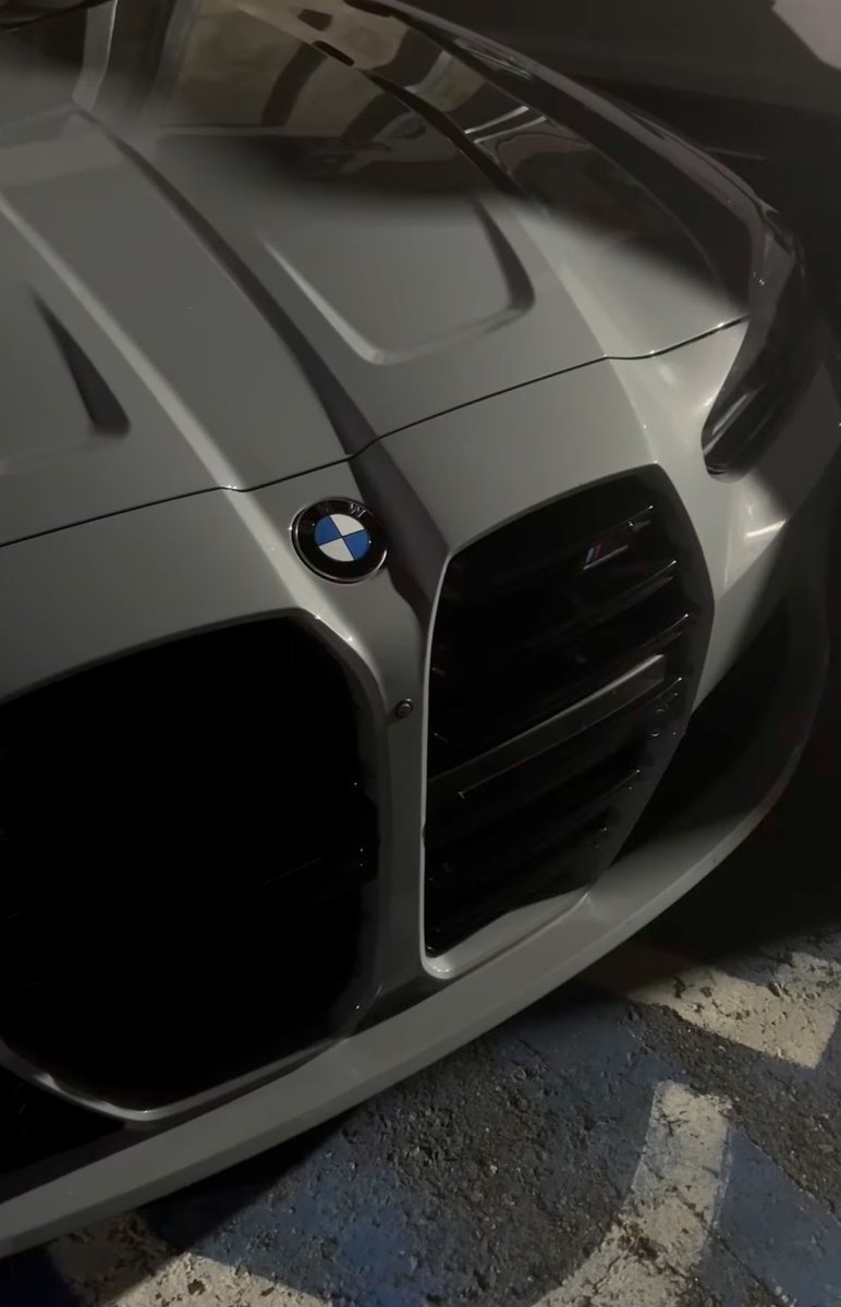 reignSupr3m's tweet image. Hush up boy