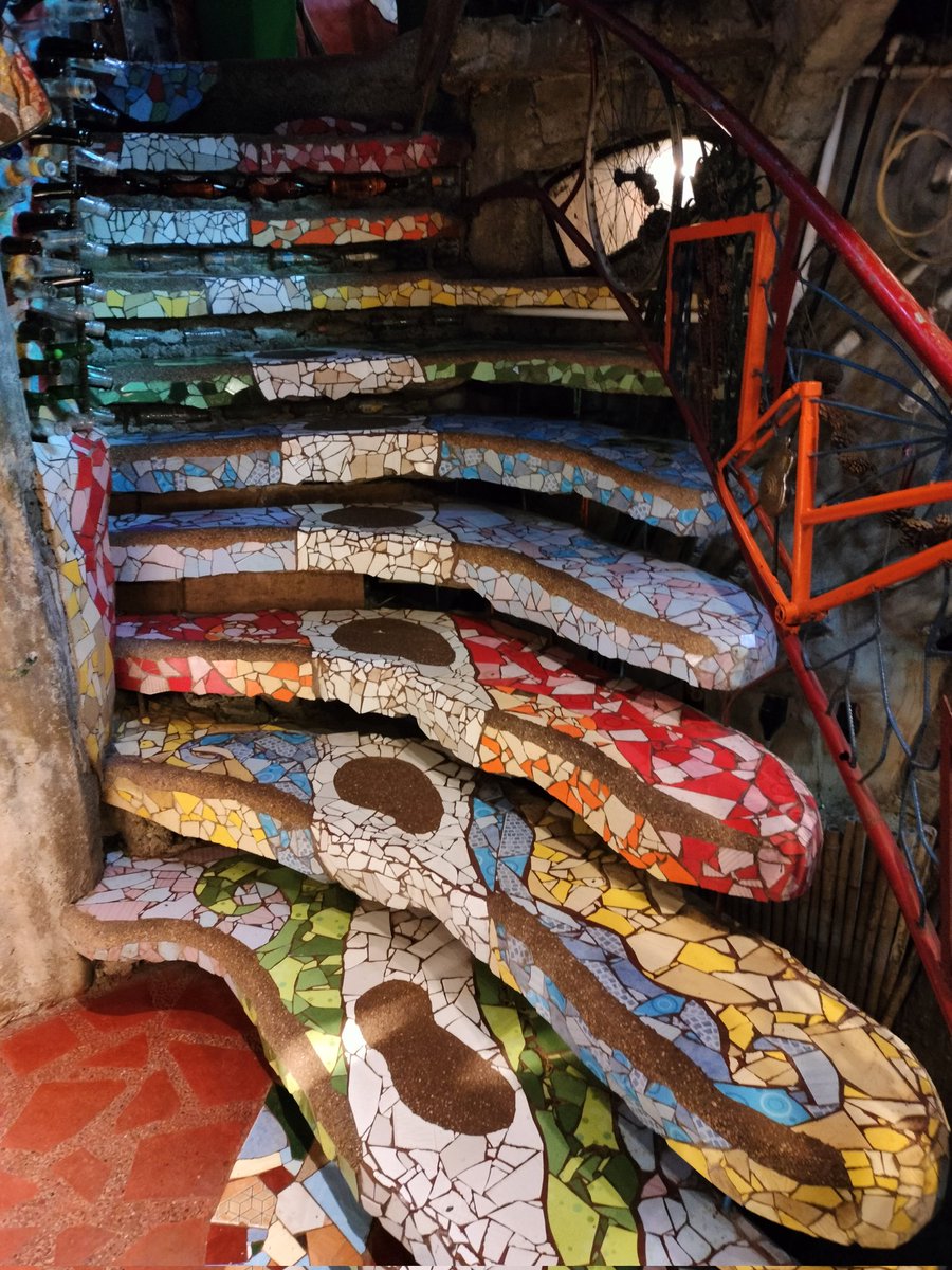 It’s #StaircaseSaturday! Every journey starts with a step — let’s see your favorite stairway views.

Ili'Likha Artists Studio, Baguio City🌲