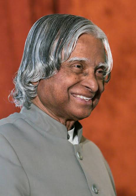 Dolphin Sritharan (@dolphinsrithar) on Twitter photo Remembering Dr. APJ. Abdul Kalam, The PeopleтАЩs President & Missile Man of India on his death anniversary. A visionary who ignited millions of minds through science, simplicity & service to the nation.
роороХрпНроХро│ро┐ройрпН роЬройро╛родро┐рокродро┐ропро╛роХ ро╡ро╛ро┤рпНроирпНрод ро╡ро┐роЮрпНроЮро╛ройро┐, "рооро┐роЪрпИро▓рпН роорпЗройрпН" роЯро╛роХрпНроЯро░рпН. роП.рокро┐.роЬрпЗ. роЕрокрпНродрпБро▓рпН Remembering Dr. APJ. Abdul Kalam, The PeopleтАЩs President & Missile Man of India on his death anniversary. A visionary who ignited millions of minds through science, simplicity & service to the nation.
роороХрпНроХро│ро┐ройрпН роЬройро╛родро┐рокродро┐ропро╛роХ ро╡ро╛ро┤рпНроирпНрод ро╡ро┐роЮрпНроЮро╛ройро┐, "рооро┐роЪрпИро▓рпН роорпЗройрпН" роЯро╛роХрпНроЯро░рпН. роП.рокро┐.роЬрпЗ. роЕрокрпНродрпБро▓рпН