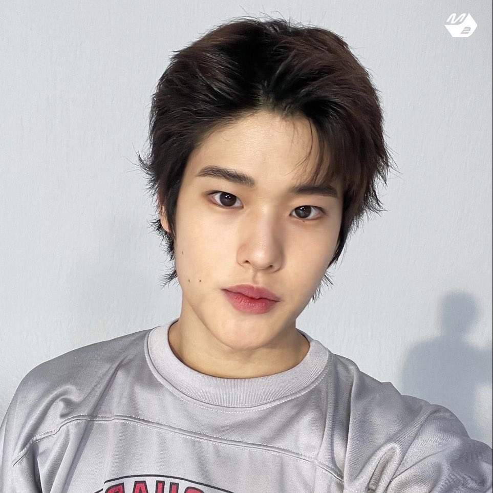 appleddori's tweet image. i want this hair back.,