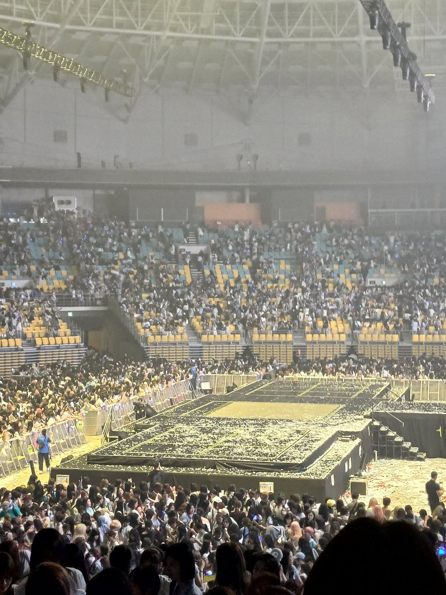 똑똑똑 유자🍋 tweet media