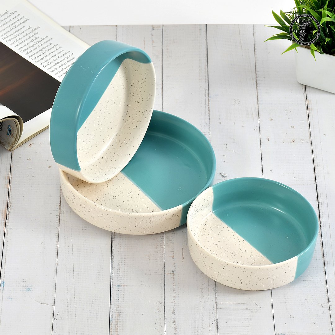 Minimal. Modern. Made to Impress.

This handcrafted ceramic bowl set adds a refreshing pop of color to your table. With a smooth matte finish &amp; a two tone design, it’s perfect for everyday meals or special servings.

Shop Now!
🚚 Pan India Shipping
Link: cliosheritagestore.com/shop/fifty-fif…
