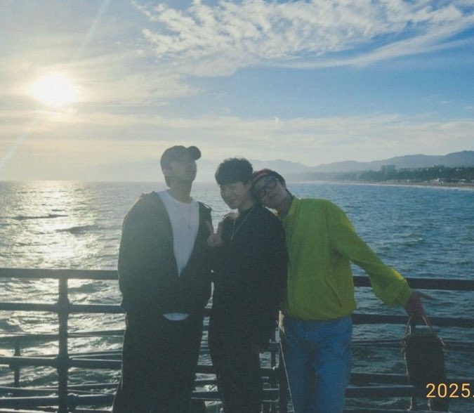 tinyminiemin's tweet image. meu deeeeeeus 😭😭😭😭😭😭😭😭😭